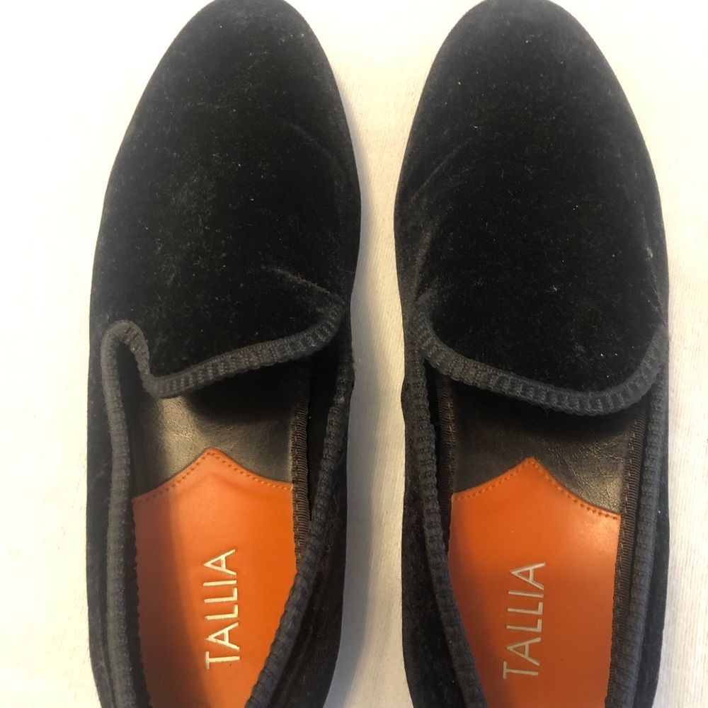 TALLIA Men's Elegant Black Velvet Slip-Ons - Picture 3 of 4